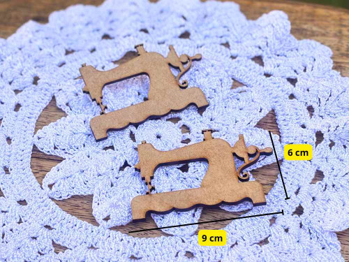 Máquina de Costura em MDF pct c/2 unid. - Aplique